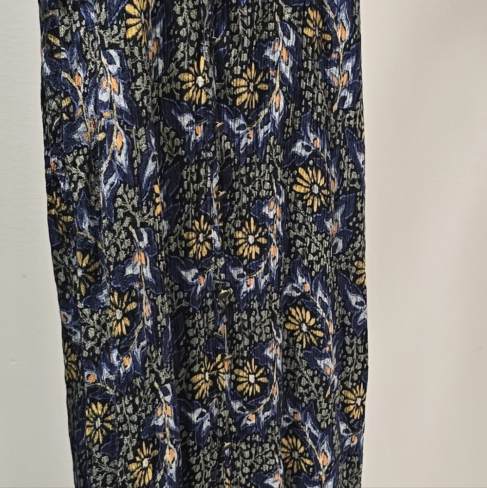 Floral Blue and Yellow Maxi Dress w/ Split Front, Brand: Sangria, Size Small. - Picture 4 of 9
